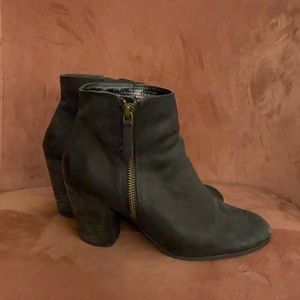 BP. Trolley Bootie